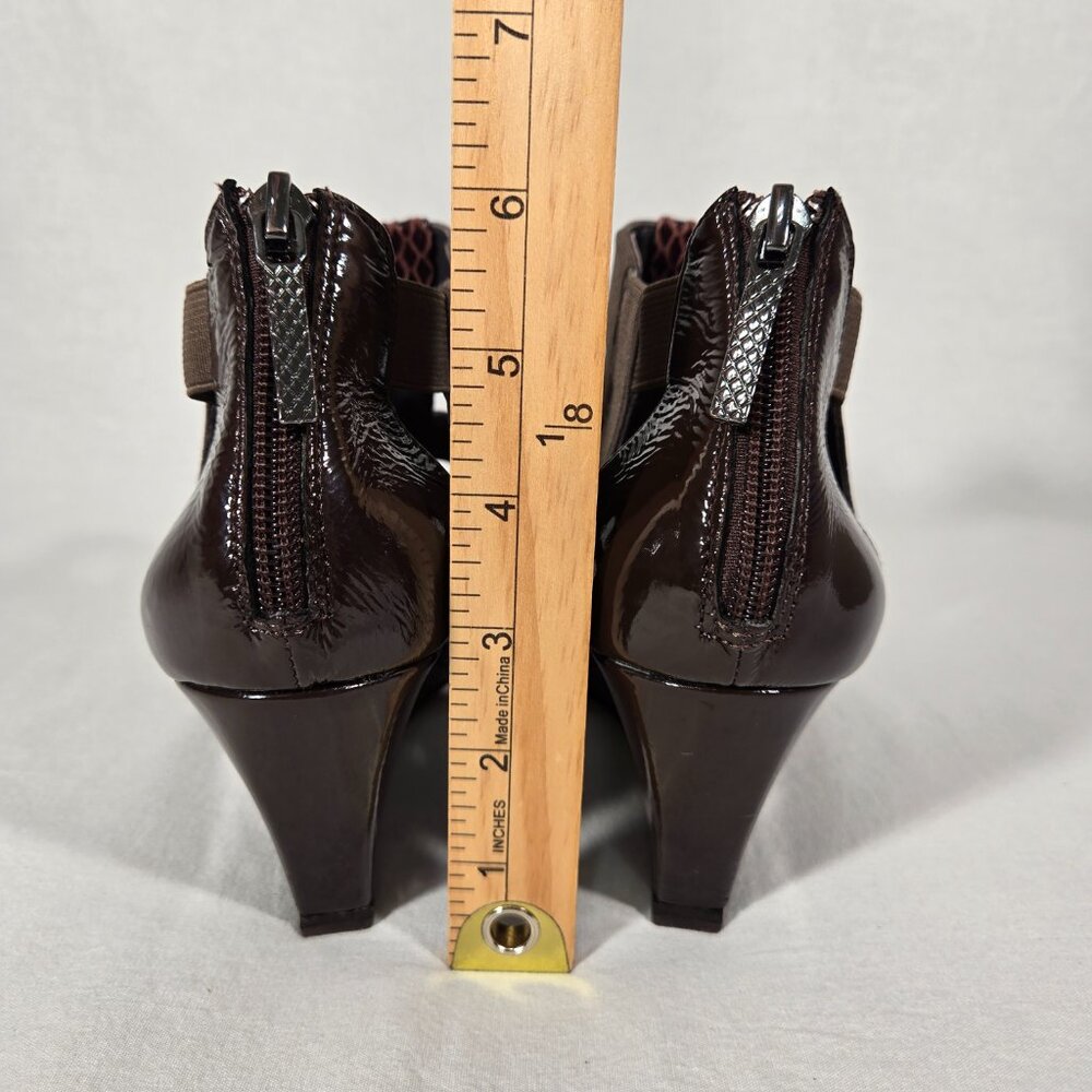 DONALD J PLINER Pira BROWN Watersnake & Stretchy Strappy Ankle Wedge Sandals 8M. - Picture 16 of 17
